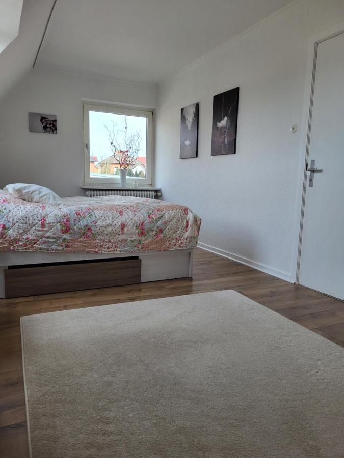 Westkueste Ferienwohnung Heide  Esterno foto
